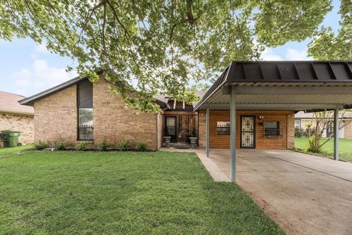 6217 Green Apple Ct, Watauga, TX, 76148-3333 | Card Image