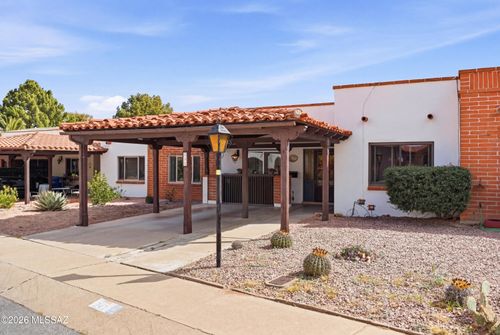 243 S Paseo Seco, Green Valley, AZ, 85614-2723 | Card Image