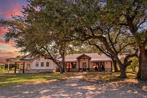 451 Rosser Ranch Rd, Graham, TX, 76450-6886 | Card Image