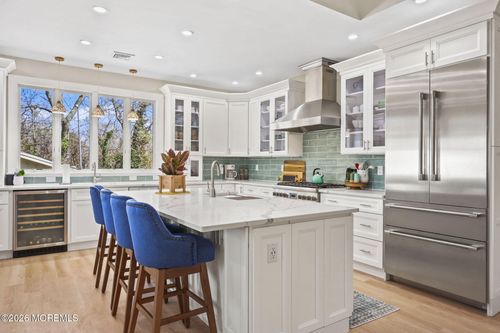 134 Overlook Dr, Neptune, NJ, 07753-5543 | Card Image