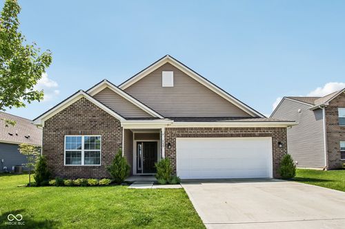 6627 Mayapple Dr, Pendleton, IN, 46064-0046 | Card Image
