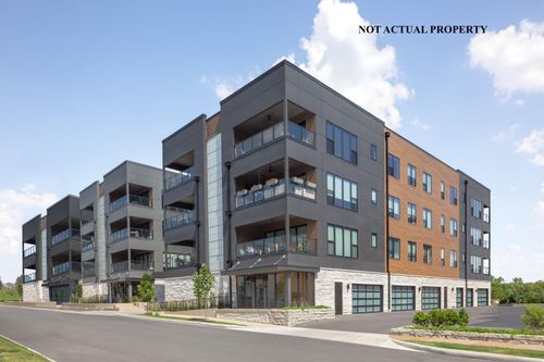 201-2867 Kobuk Dr, Columbus, OH, 43228-4085 | Card Image