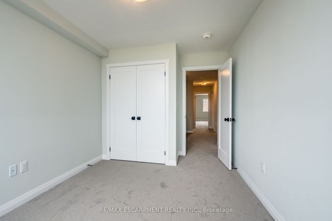 189 Lormont Blvd, House attached with 3 bedrooms, 3 bathrooms and 1 parking in Stoney Creek ON | Image 22