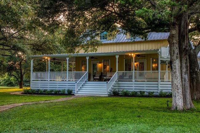 1585 Round Top Rd, Home with 6 bedrooms, 7 bathrooms and null parking in Round Top TX | Image 10