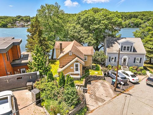 35 Canna Dr, Shrewsbury, MA, 01545-4518 | Card Image