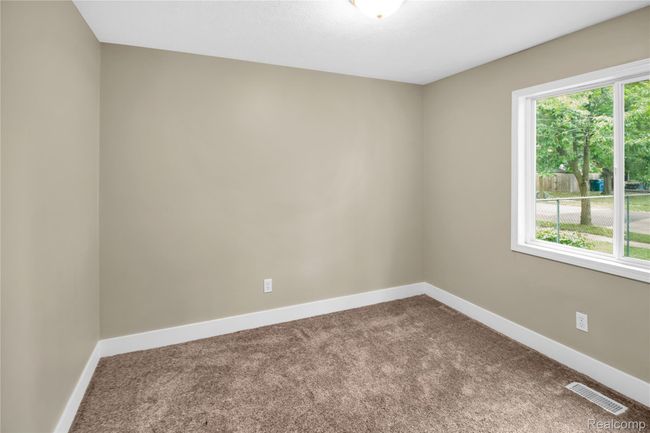 Bedroom #2 | Image 16