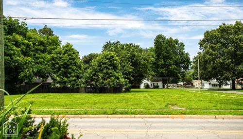 806 W Washington Ave, Jonesboro, AR, 72401-2671 | Card Image