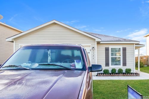 7326 Turnbow, San Antonio, TX, 78252-4432 | Card Image