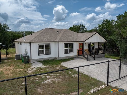 1056 Greenbriar Dr, Canyon Lake, TX, 78133-2520 | Card Image