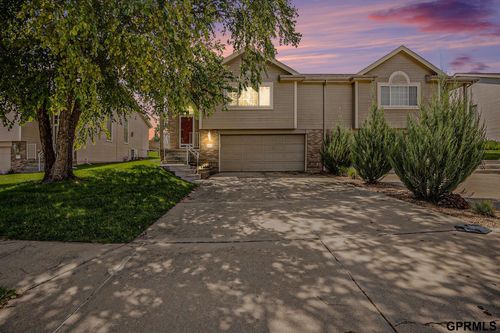 7314 S 174th St, Omaha, NE, 68136-1122 | Card Image