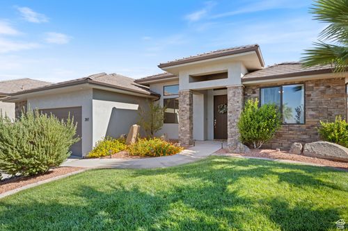 397 S Leoni Way, Washington, UT, 84780-2977 | Card Image