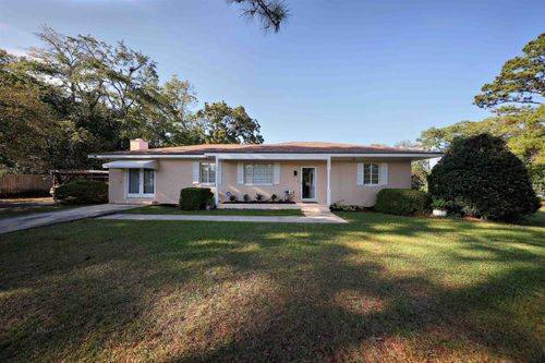 307 Varnedoe St, Thomasville, GA, 31792-6950 | Card Image