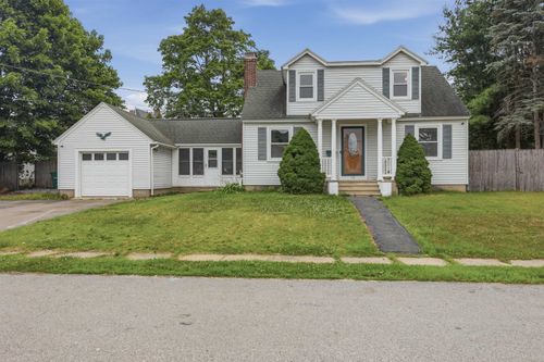 12 Morton St, Nashua, NH, 03060-4969 | Card Image
