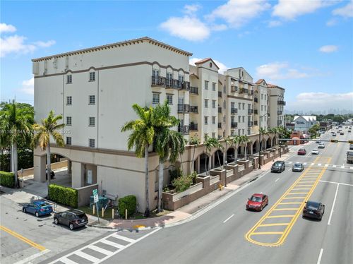 apt-213-5271 Sw 8th St, Coral Gables, FL, 33134-2382 | Card Image