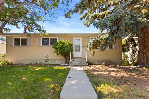 7203 8 St Nw, Calgary, AB, T2K1G2 | Card Image