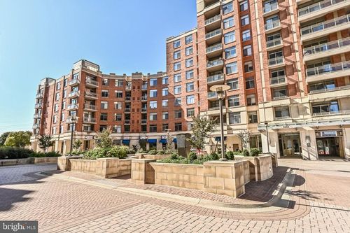 unit-228w-3600 S Glebe Rd, ARLINGTON, VA, 22202-2376 | Card Image