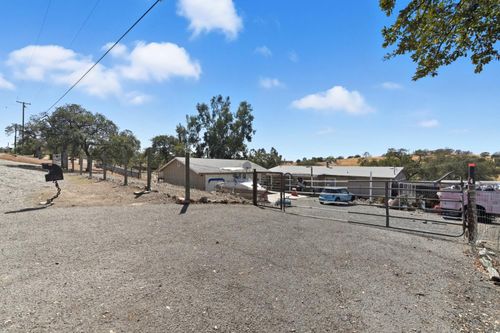 1668 Carmelita Ln, La Grange, CA, 95329-9764 | Card Image