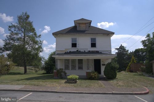 44 Water St, HAGERSTOWN, MD, 21740-5143 | Card Image