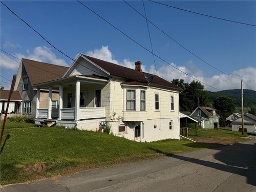 49 Cornen St, Bradford, PA, 16701-1711 | Card Image