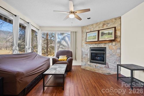 1-299 Blue Ridge Dr S, Marion, NC, 28752-6338 | Card Image