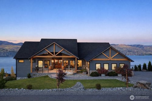149 Clos Chevalle Rd, Chelan, WA, 98816-4700 | Card Image