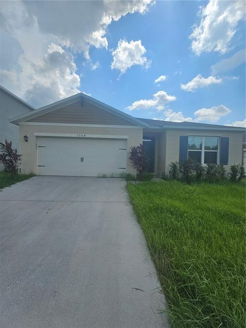1504 Fox Squirrel Dr, DAVENPORT, FL, 33897-9547 | Card Image