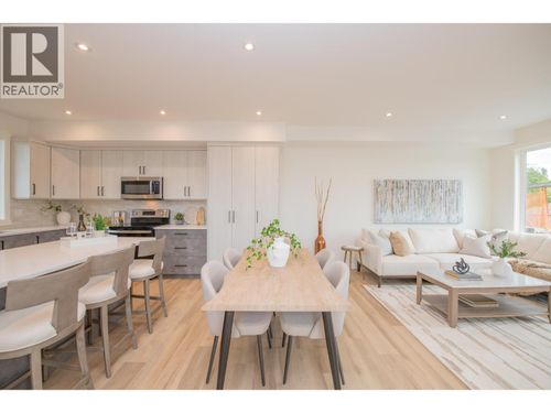 1-3602 Pleasant Valley Rd, Vernon, BC, V1T4L6 | Card Image