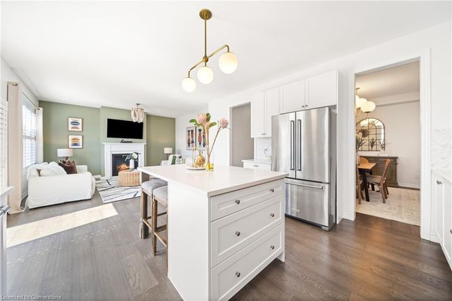 4 Samuel Cres, House other with 4 bedrooms, 4 bathrooms and 4 parking in Springwater ON | Image 14