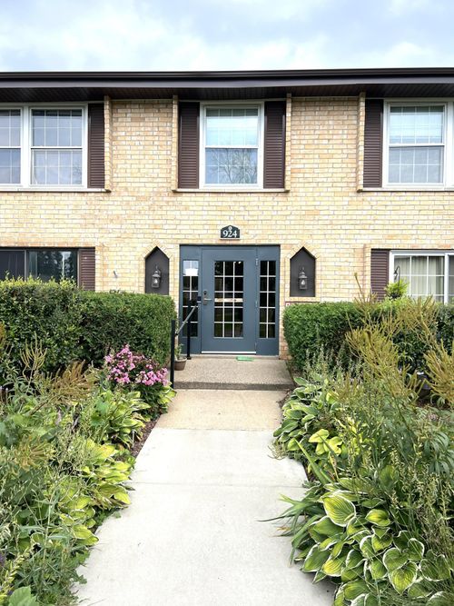 apt-3-924 Westbrooke Way, Hopkins, MN, 55343-8019 | Card Image
