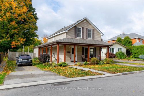 33 John St N, Norwich, ON, N0J1P0 | Card Image