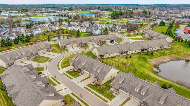 259 Victoria Dr, Condo with 2 bedrooms, 2 bathrooms and null parking in Dexter MI | Image 23