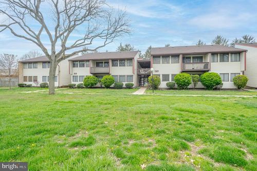 j-12 Avon Dr, HIGHTSTOWN, NJ, 08520 | Card Image