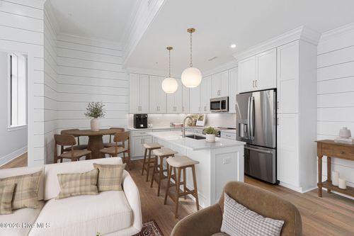 106-805 Mulberry Street, Beaufort, NC, 28516 | Card Image
