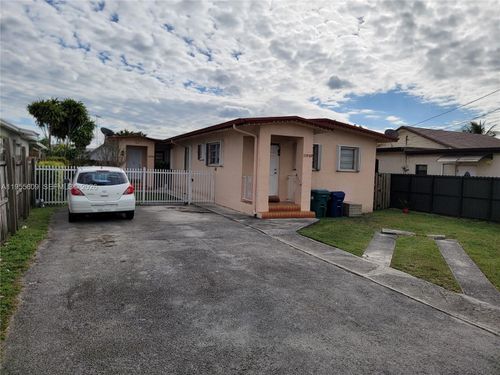 11048 Sw 2nd St, Miami, FL, 33174-1214 | Card Image