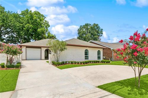 1424 Pecan Ave, Metairie, LA, 70001-3240 | Card Image