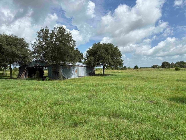 20490 Englin Rd, Home with 0 bedrooms, 0 bathrooms and null parking in Winnie TX | Image 5