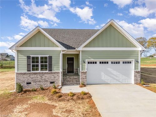 119 Rierson Rd, Madison, NC, 27025-8163 | Card Image
