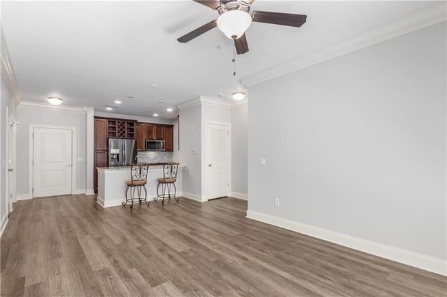 APT-2050 - 901 Abernathy Rd, Condo with 3 bedrooms, 3 bathrooms and 2 parking in Sandy Springs GA | Image 6
