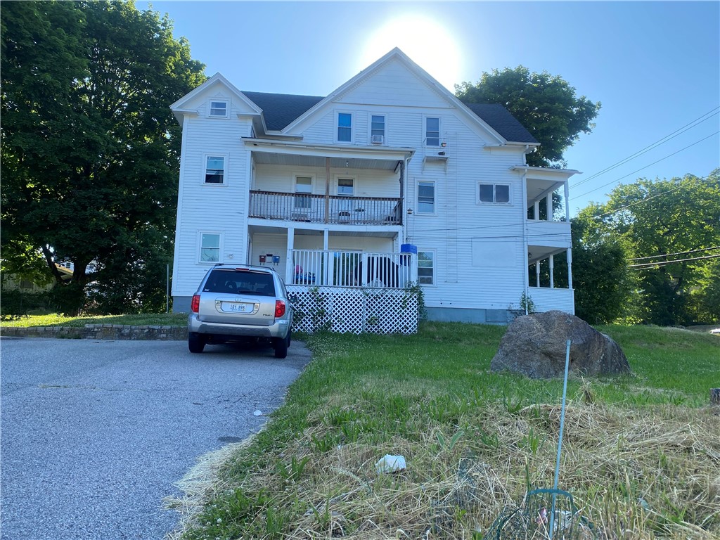 Warwick Ave, West Warwick, RI 02893