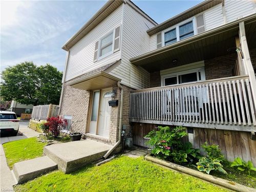 18-1300 Upper Ottawa St, Hamilton, ON, L8W1M8 | Card Image