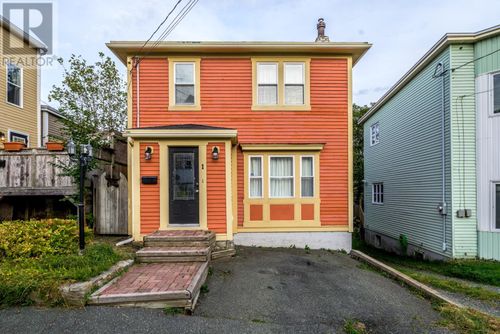 1 Bradbury Pl, St. John's, NL, A1E1M9 | Card Image