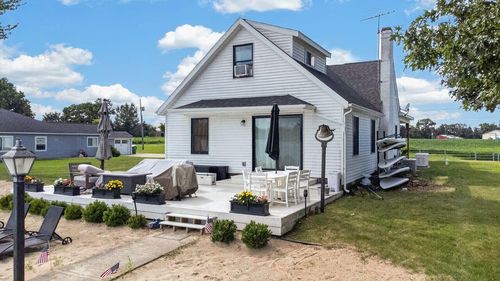 71259 Mathers Rd, White Pigeon, MI, 49099-9444 | Card Image