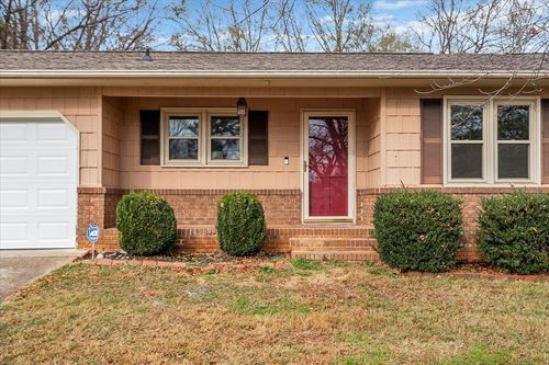 803 E Brookwood Dr, Landrum, SC, 29356-9675 | Card Image