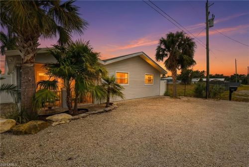 16040 Tortuga St, BOKEELIA, FL, 33922-1605 | Card Image