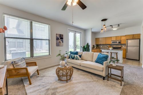 apt-1102-1201 Grove Blvd, Austin, TX, 78741-3500 | Card Image