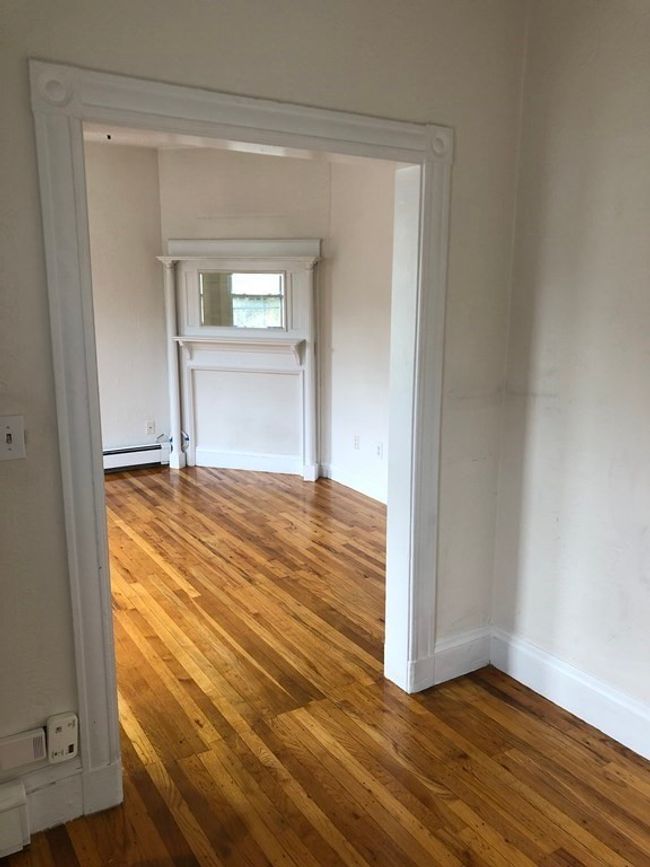 201 - 276 Cypress St, Condo with 2 bedrooms, 1 bathrooms and 1 parking in Brookline MA | Image 12