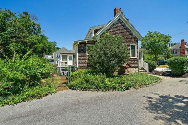 108 Acorn St, House other with 4 bedrooms, 2 bathrooms and 6 parking in Marshfield MA | Image 19
