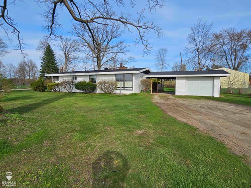 5130 N M 52, Owosso, MI, 48867-9453 | Card Image