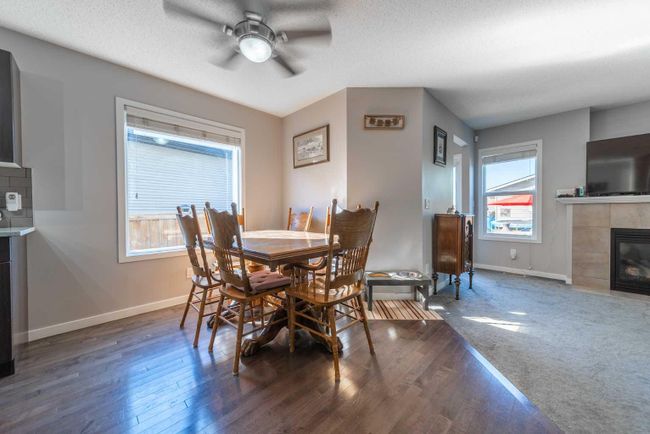 90 Autumn Green Se, Home with 4 bedrooms, 3 bathrooms and 2 parking in Calgary AB | Image 12