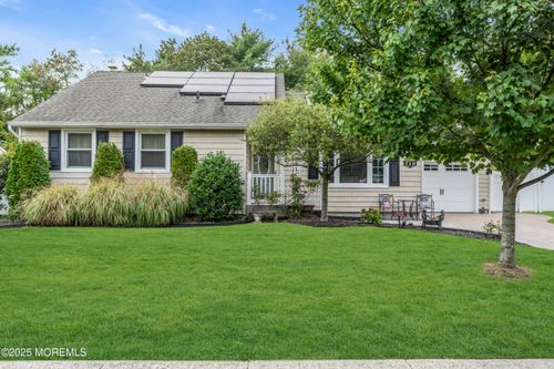 310 Ashford Rd, Toms River, NJ, 08755-3239 | Card Image